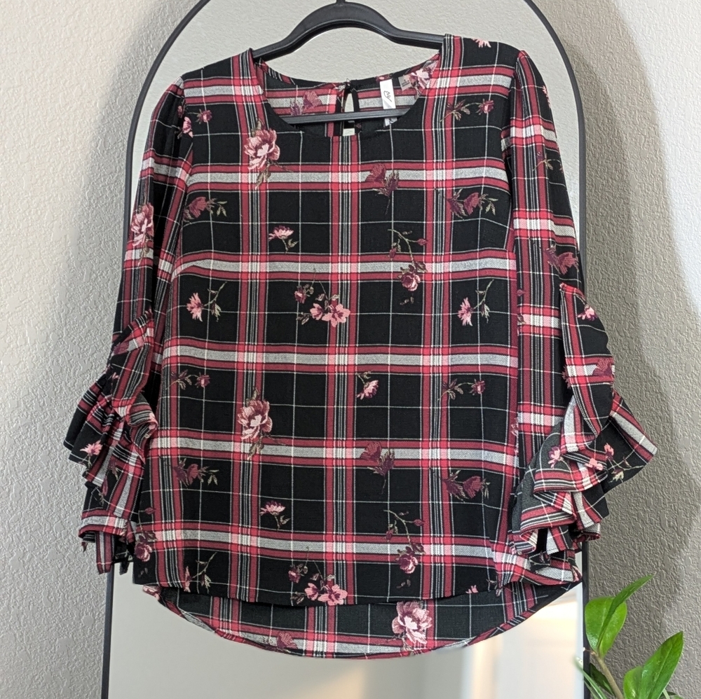 Floral Plaid Ruffle Sleeve Top